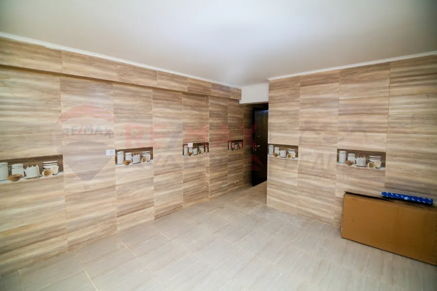 Apartment for sale 180 m Smouha (Grand View)