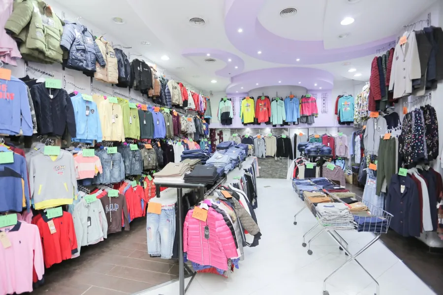 محل للبيع 70م الإبراهيمية -على الترام - ش عمر لطفى