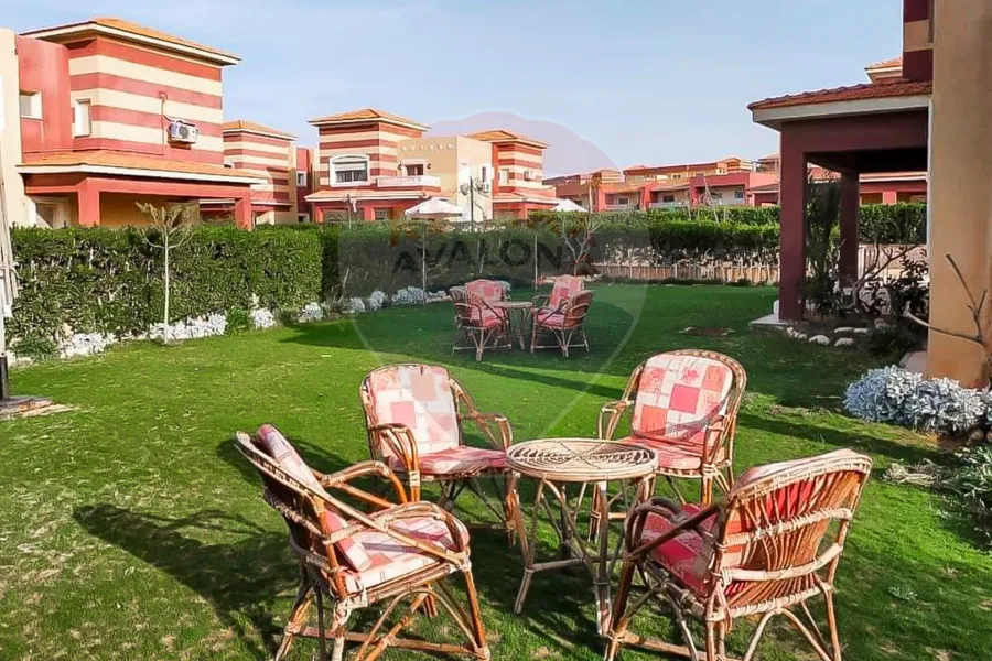 فيلا أستاند ألون للبيع الساحل الشمالي (قرية روزانا) 580 م