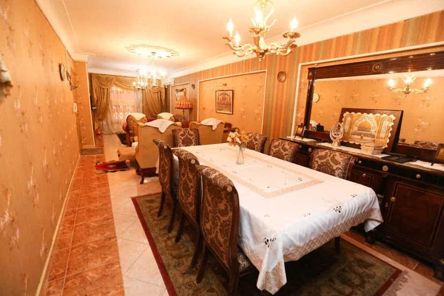 شقة للإيجار 140م كليوبترا (2 نمرة من ش بورسعيد)