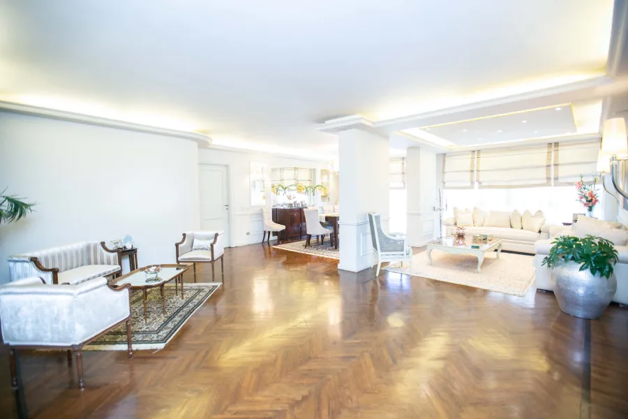 شقة للبيع 315م سموحة ( كوبري 14 مايو - عمارات الوطنية)