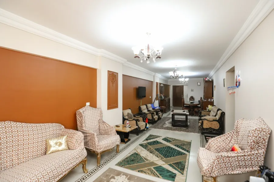 Apartment For Sale 175m El-Montaza (Green View Compound)