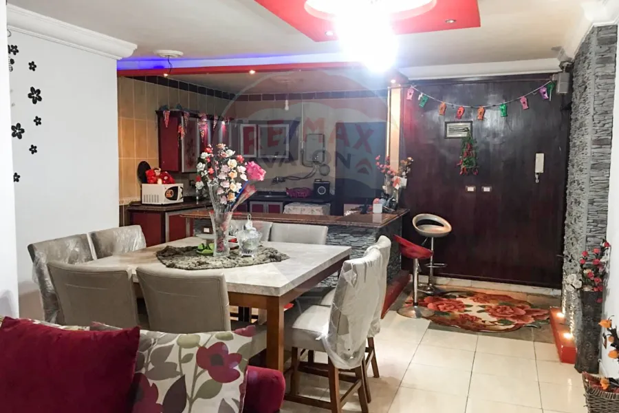 Apartment for sale 155 m Moharam Bek (directly on the tram)