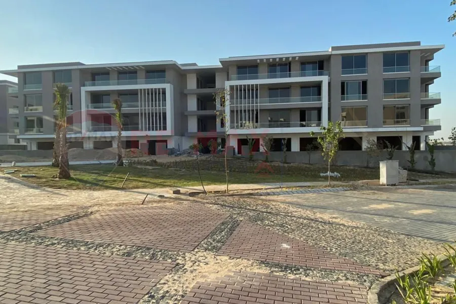 Attached villa for sale (Jefaira - North Coast) 158 m