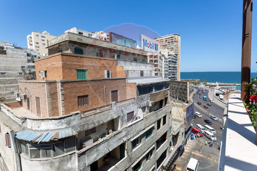 Penthouse apartment for sale 340 m Glim (Mostafa Fahmy St. - Steps from the sea)