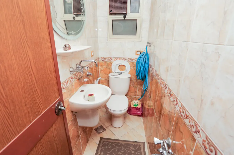 Apartment for sale 220m Miami - Front of Arab Academy