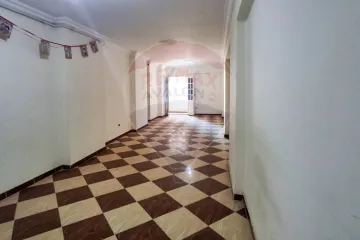 شقة للبيع 135 م سيدي بشر (خطوات من ش العيسوي)