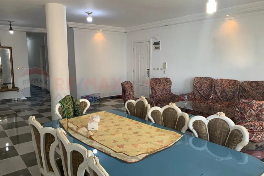 Apartment For Sale 250 m Miami (Second number from the sea)