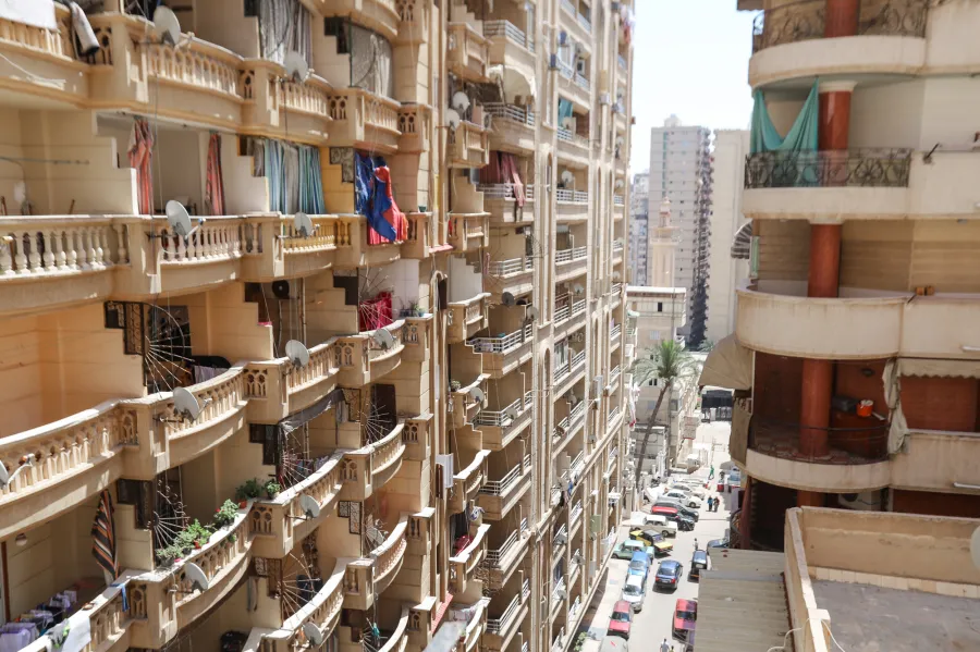 شقة مفروشة للإيجار 123م ميامي ( ش سيد رضوان )