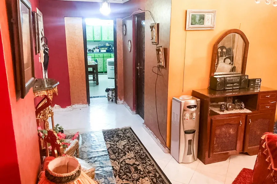 شقة للبيع 270م العصافرة (خطوات من البحر)