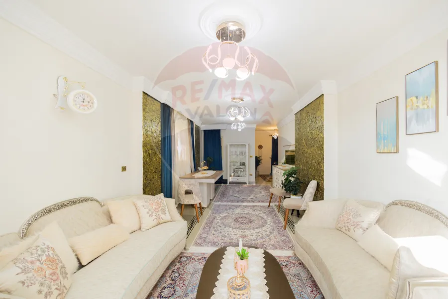 شقه للبيع  140 م سيدي بشر (تاني نمره من البحر )