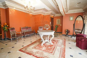 شقة للبيع 500 م لوران (ش شعراوي الرئيسي)