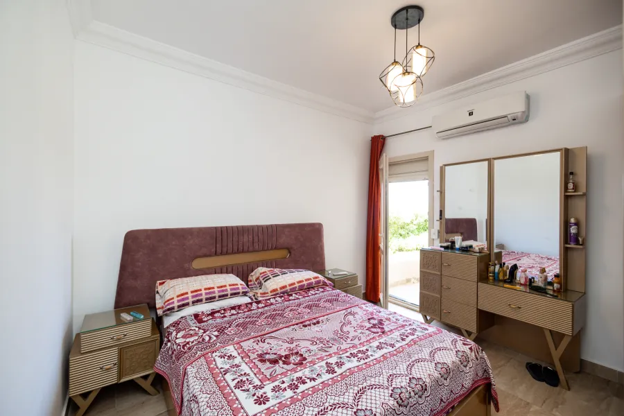 Ground chalet with garden for sale (Coral Hills) 170 m