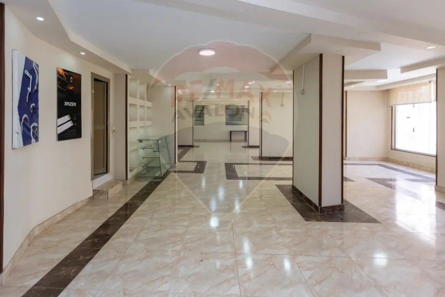 Commercial mezan for sale 500 m Victoria (branched from El-saaeh sq.)