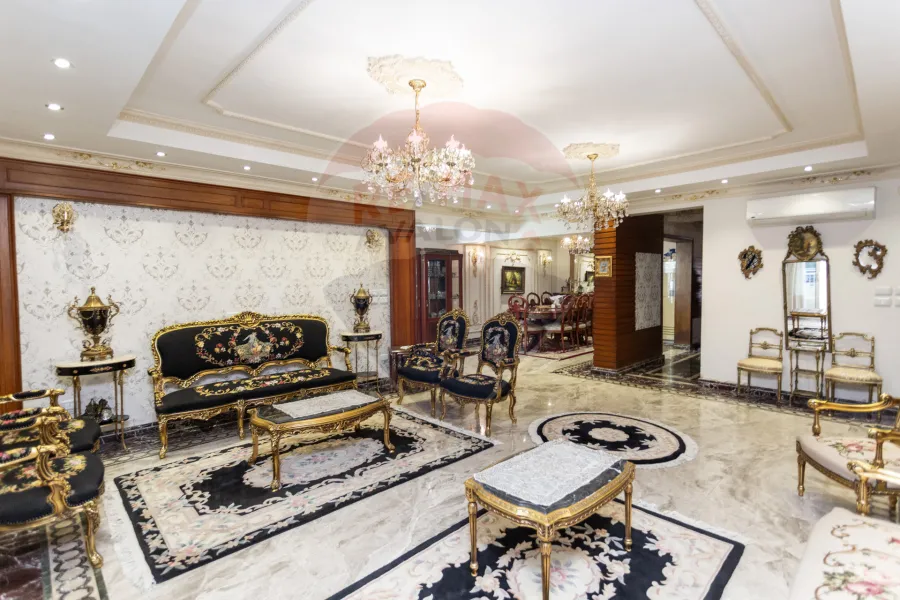 Duplex Apartment for sale 330 m Louran