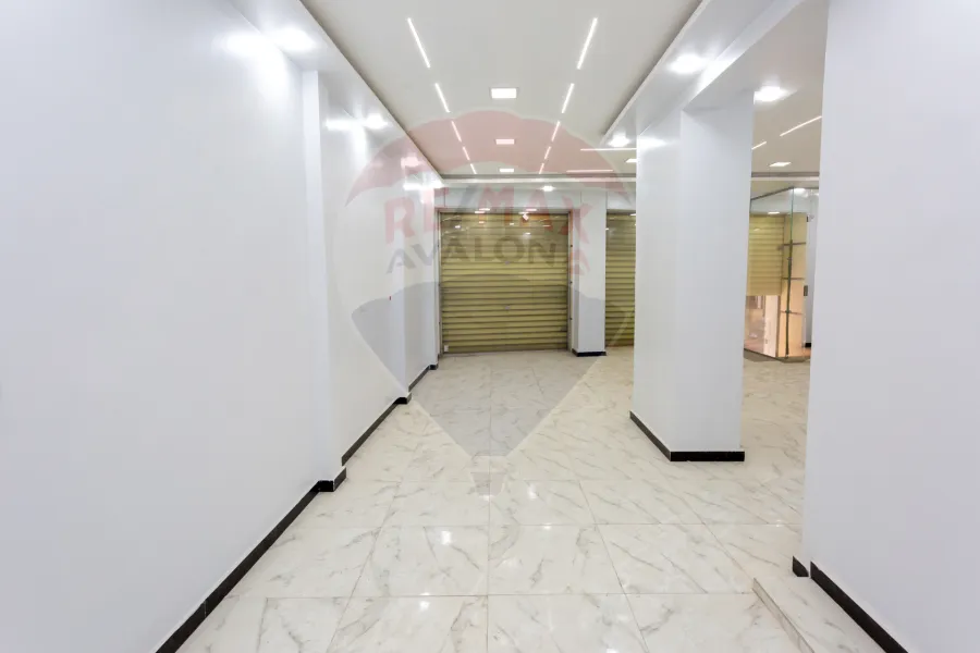 محل للبيع 70 م سموحة (متفرع من ش الخمسين)