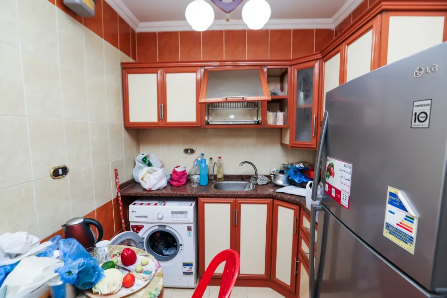 شقة للبيع 125 م سيدي بشر ترام (ش خالد بن الوليد)