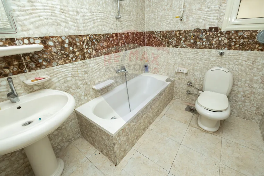 Apartment for sale 175 m Smouha (Behind Zaki Ragab St)