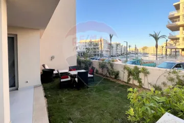 شاليه مفروش للإيجار الساحل (مارينا مراسي) 130 م