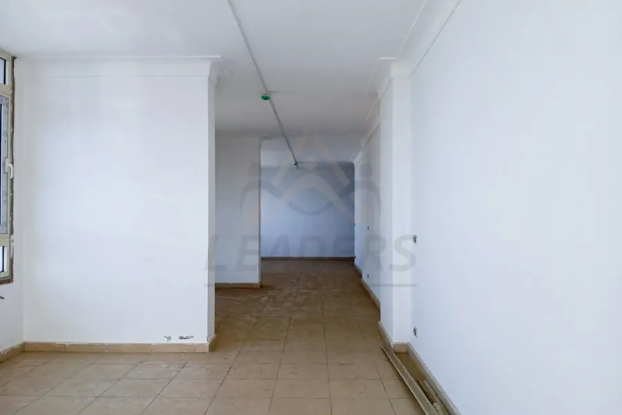 مقر اداري للبيع 400 م المنشية (ميدان الجندي المجهول)