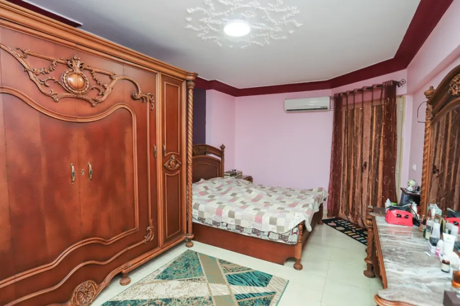 Apartment For Sale 175m El-Montaza (Green View Compound)