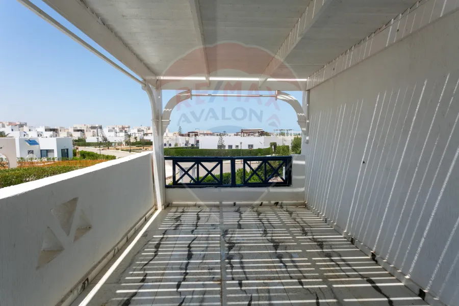 فيلا ستاند الون للبيع (قرطاج) 235 م