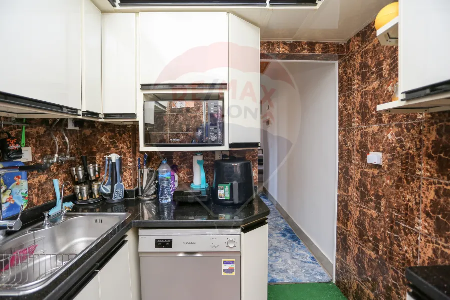 Duplex apartment for sale 180 m Miami (Al-Sabai St. branching from Iskandar Ibrahim St.)