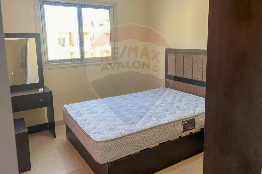 Chalet with roof for sale (Retail View) 82 m