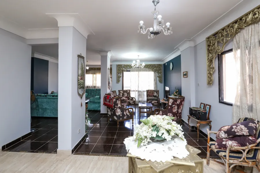 Duplex for sale 300m Smouha -Near to Sidigaber Station