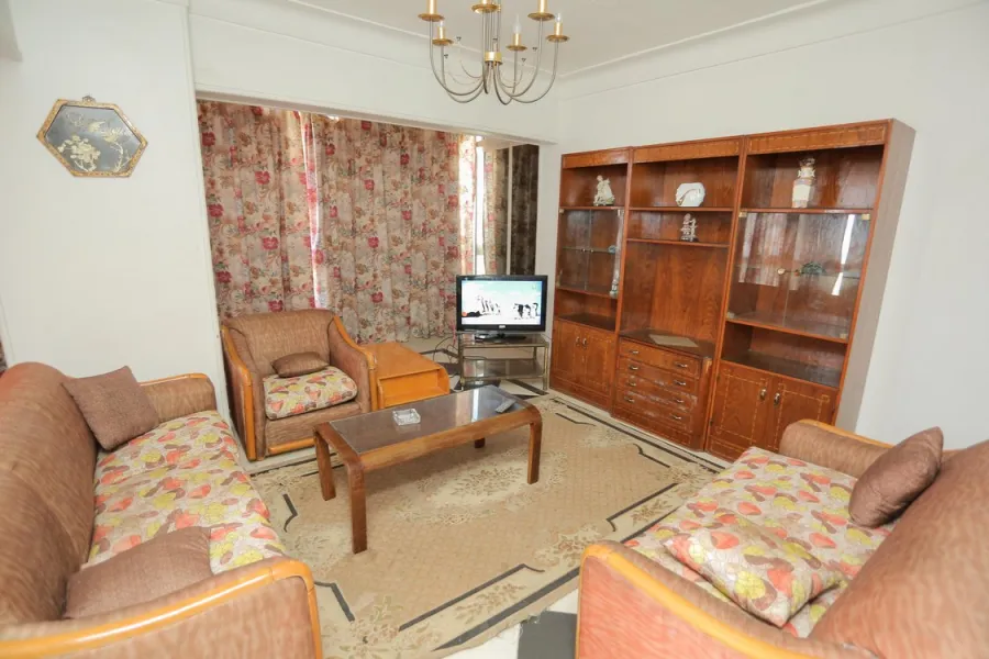 Furnitued Apartment for Rent 160m El-Montazah (Sheraton El-montazah Tower)