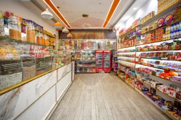 محل للبيع 50 م سموحة (امام خير زمان)