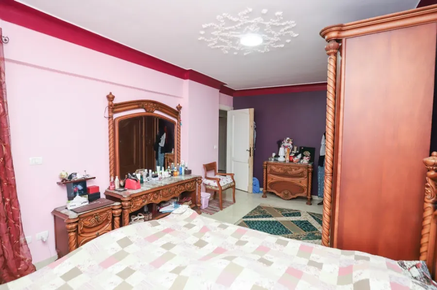 Apartment For Sale 175m El-Montaza (Green View Compound)