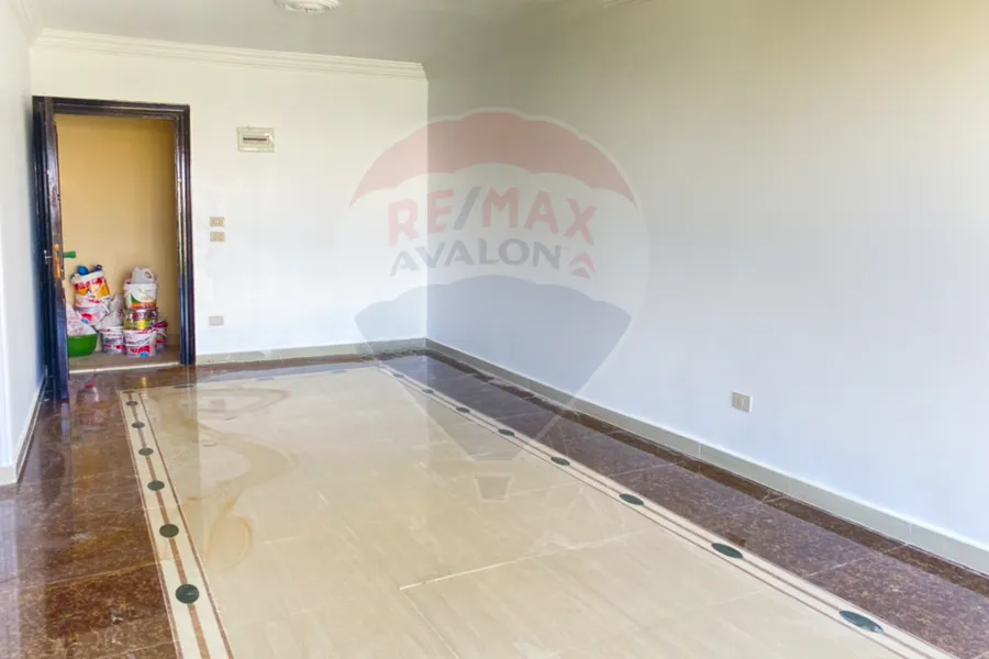 شقة للإيجار 135 م سبورتنج (فيو نادى سبورتنج)