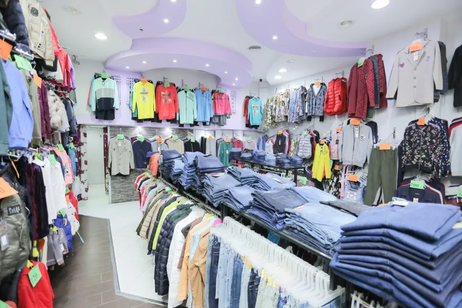 محل للبيع 70م الإبراهيمية -على الترام - ش عمر لطفى