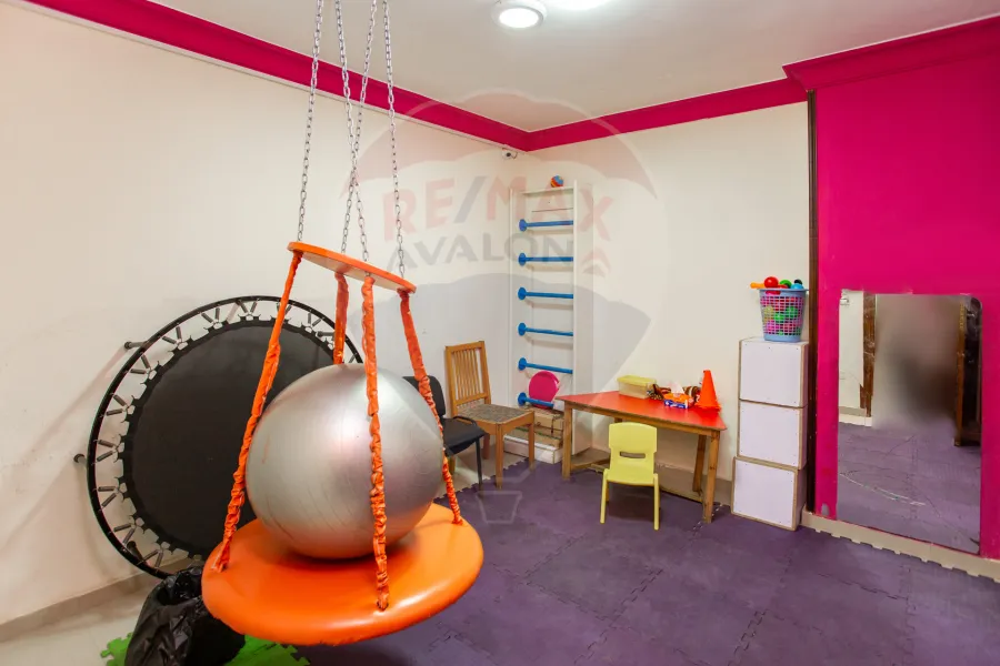 Administrative office for sale 115 m Muharram Bey (Zein El Abidin Street - directly on the tram)