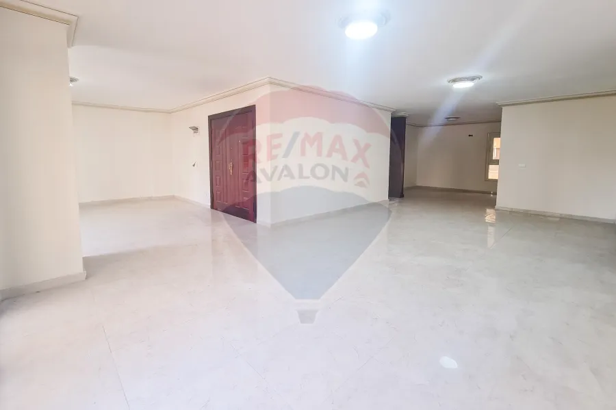 Apartment for rent 235 m Sporting (Abu Qir St. directly)