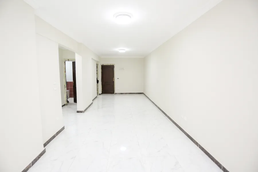 شقة للبيع 135 م السيوف (ش احمد بن حنبل متفرع من جميله بو حريد )