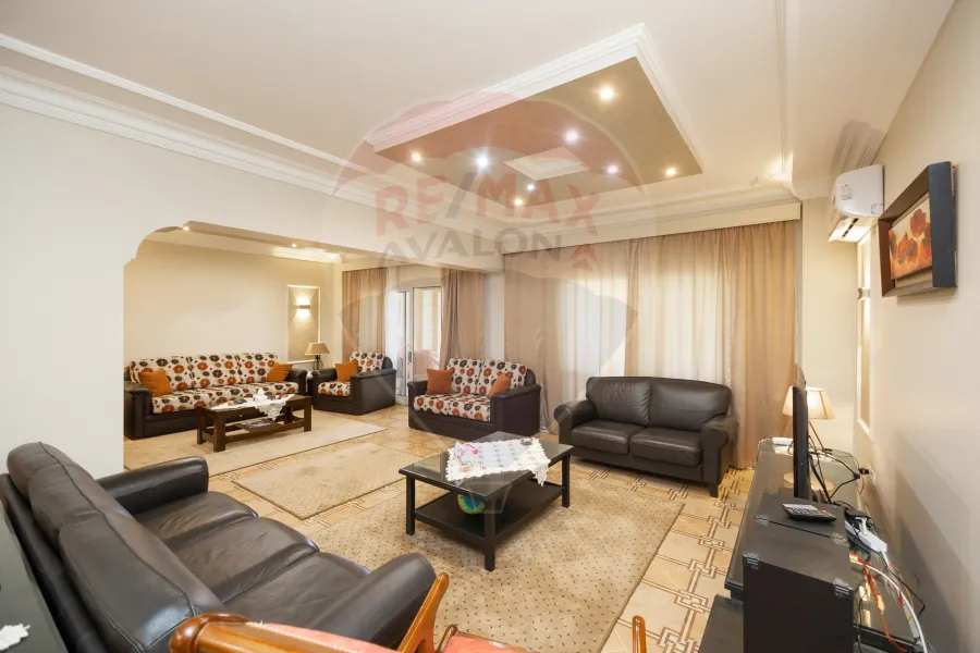 Ground chalet + Garden for Sale north coast (Granada village)