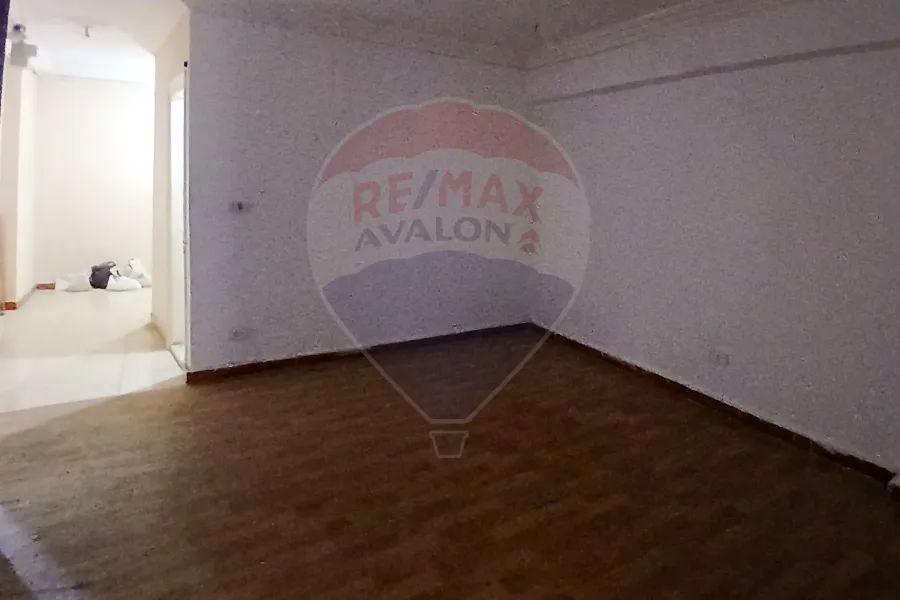 Apartment for sale 74 m Kafr Abdo (Sakina Bint Al Hussein Street)