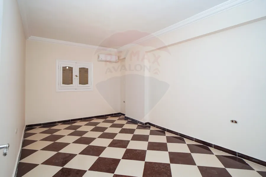 Apartment for sale 175 Sporting (AL-Nayrouz St.)