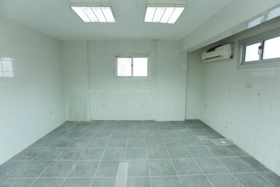 Commercial ٍStore for sale 200m. in Smouha (Beside Alex Eye Center)