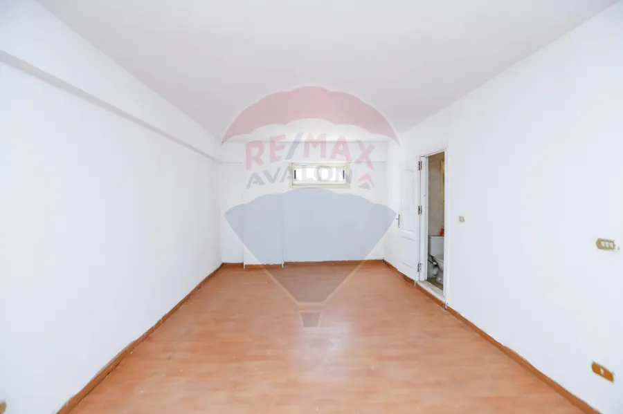 شقة للبيع 150 م سموحة  (خطوات من ميدان فوزي معاذ)