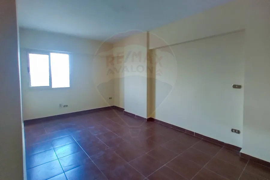 Apartment For Sale 133 m Smouha (Hilton St.)