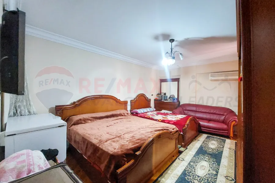 Apartment for rent modern 200 m Louran (Abu Qir Street)