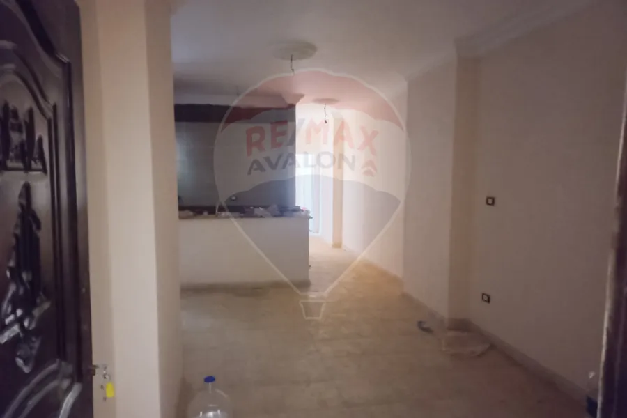 شقة للبيع 100 م مرسي مطروح (طريق القصر)