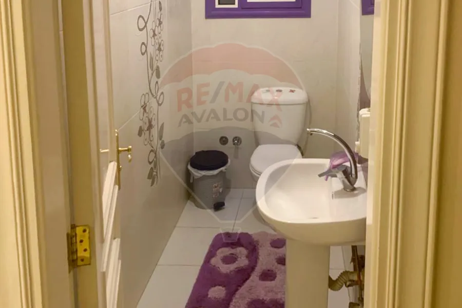 Apartment for sale 220 m Gleem (Hadaya basha St.)