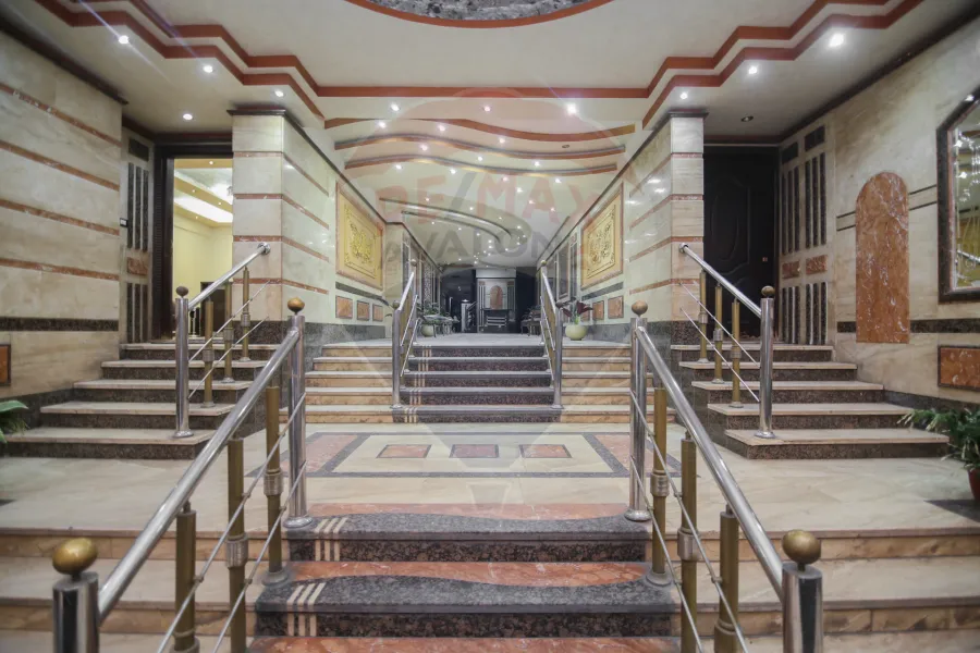 مقر اداري للبيع 85 م سبورتينج (ش الدلتا)