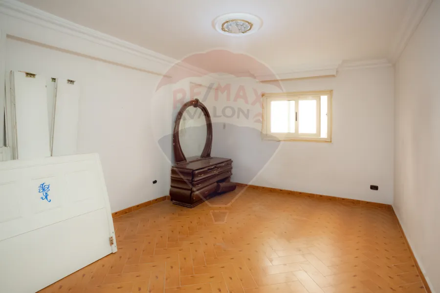 Apartment for sale 200 m Smouha (Hilton St.)