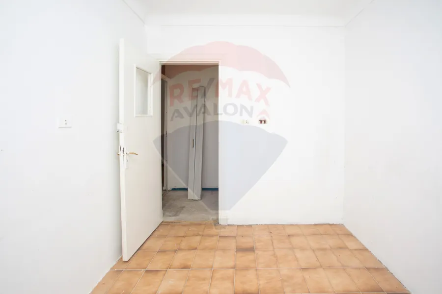 Administrative unit for sale 154 m Louran (Abu Qir st.)