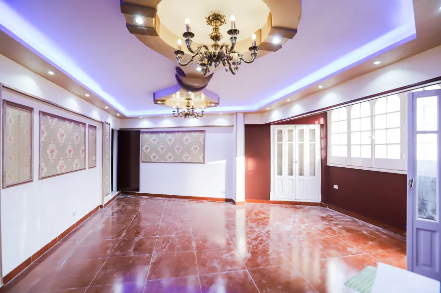 Apartment for sale 325 m Smouha (Bahaa Eldin Elghatwary St.)